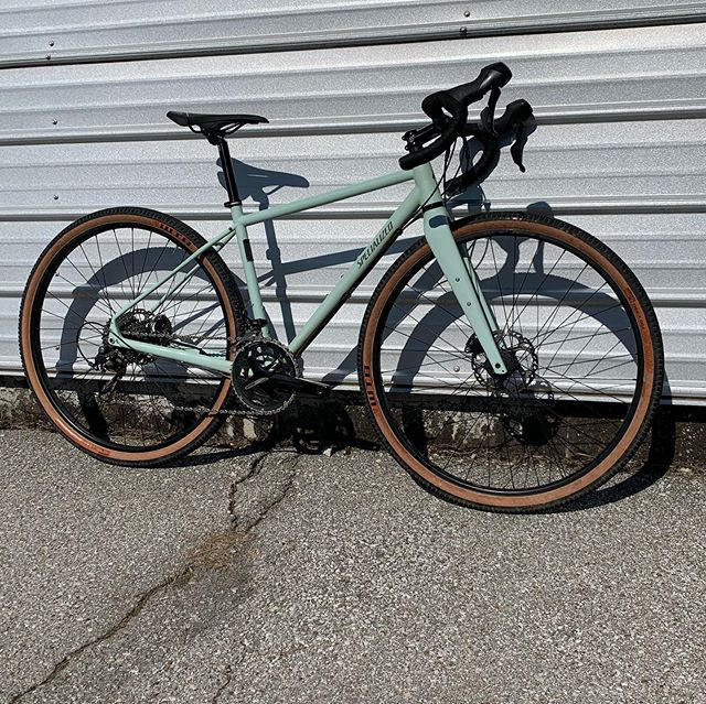 I’m finally selling my gravel bike to fund a new project and I need it gone ASAP. Hit me up if you’re interested. $1000 firm
2018 Specialized Sequoia 52cm
BOTTOM BRACKET:
68mm, BSA
CHAIN:
KMC X11, 11-speed w/ Missing Link™
CRANKSET:
FSA Gossamer Pro
SHIFT LEVERS:
Shimano RS505, flat mount
FRONT DERAILLEUR:
Shimano 105, clamp-on
CASSETTE:
Sunrace, 11-speed, 11-36t
CHAINRINGS:
48/32T
REAR DERAILLEUR:
Shimano 105, GS cage, 11-speed
TIRES: 
WTB Riddler 700x45